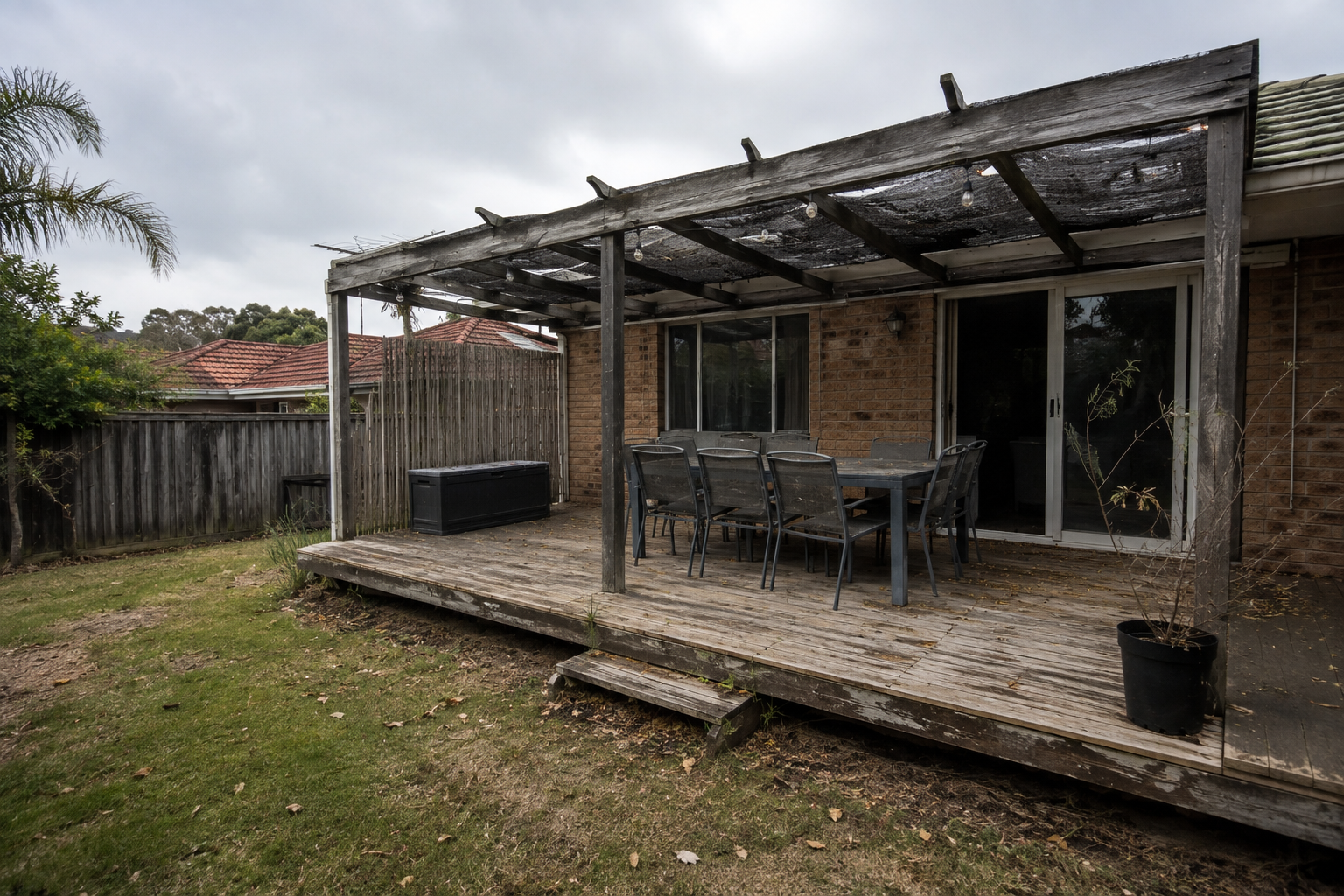 Deck & pergola 4 — existing